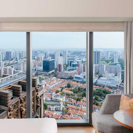Andaz Singapore, By Hyatt Exterior photo View from the living room