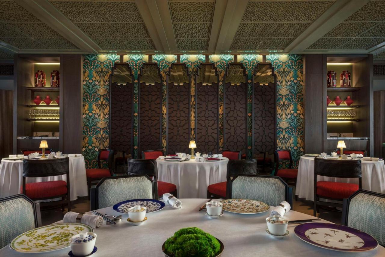 Andaz Singapore, By Hyatt Exterior photo Interior of the restaurant